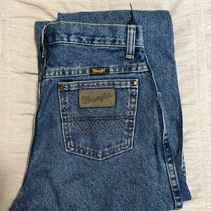 Wrangler Men's Classic Indigo Jeans